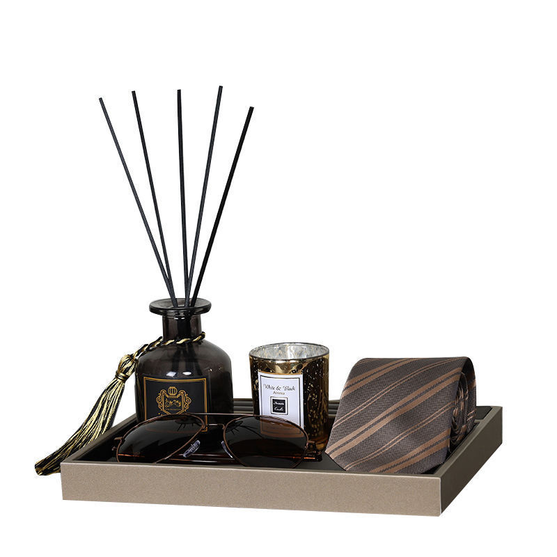 样板房摆件梳妆台首饰品道具桌面摆件轻奢衣帽间衣柜软装陈列托盘