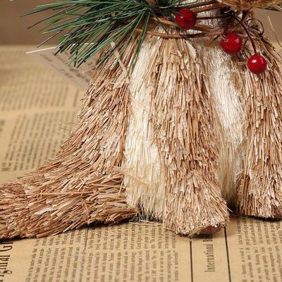 nin09930双腿平伸两手着地2号蒲草鹿（本色坐白麻松针等）摆件