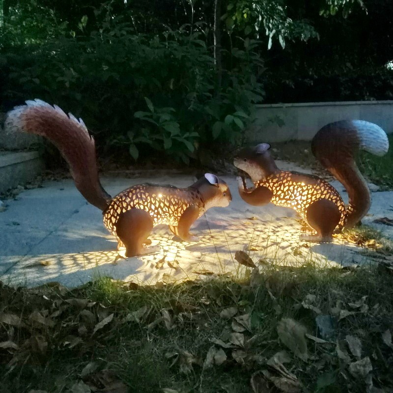 热销仿真动物户外花园夜景松鼠铁艺品太阳能氛围灯动态装饰动物摆