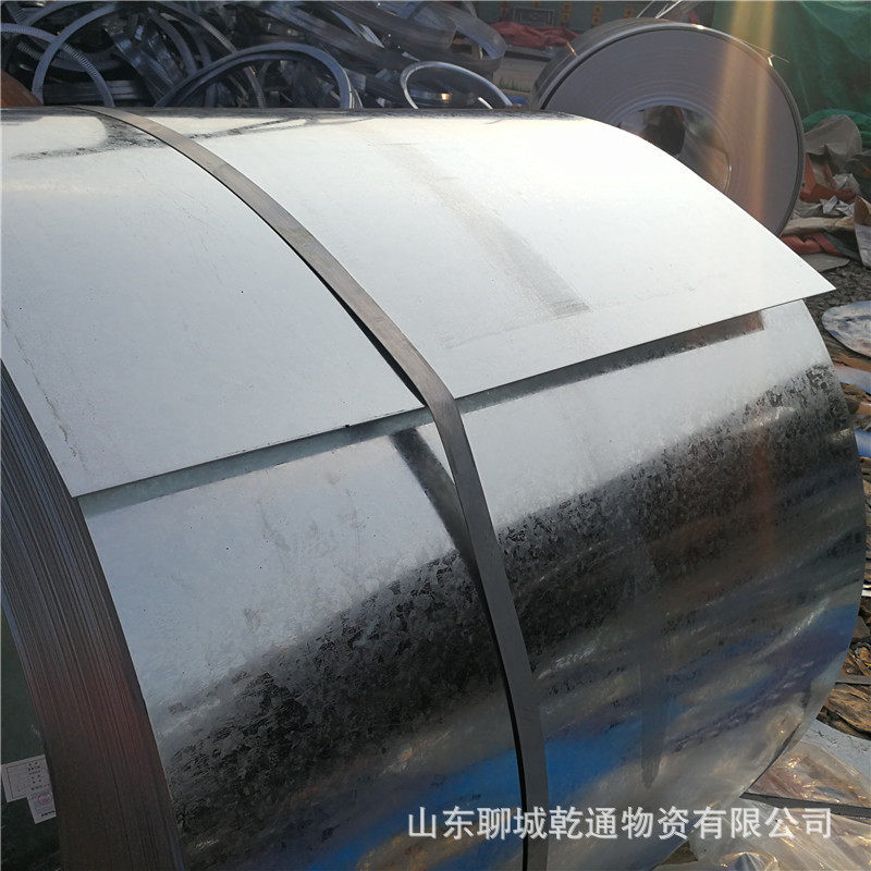 Стальной лист 镀锌板6mm高锌层镀锌卷开平现货白铁皮加工折弯有花无花镀锌钢板