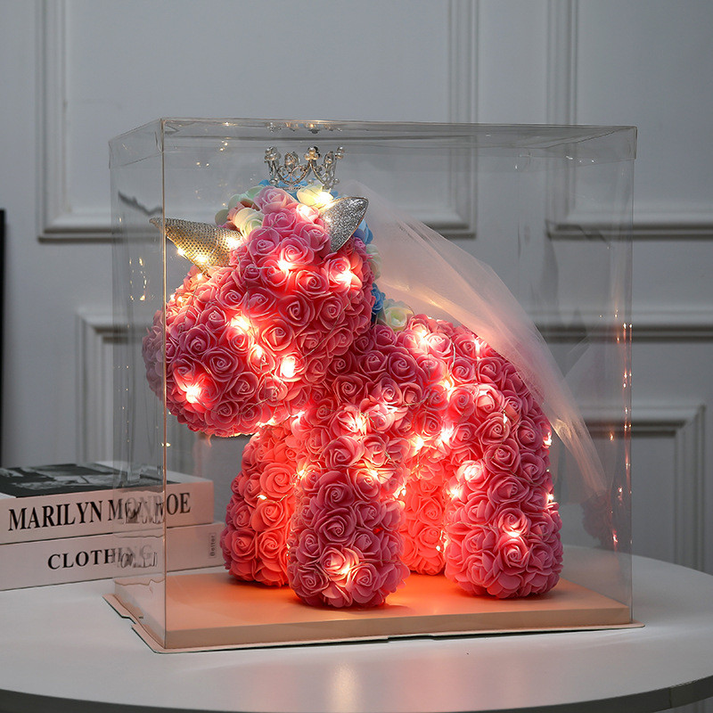 永生花独角兽七夕情人节礼物批发皇冠婚纱PE玫瑰熊翅膀独角兽货源