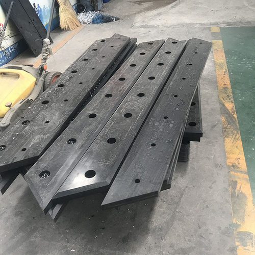 高分子聚乙烯地沟盖板筛板upe塑料格栅冲孔耐磨水道排水沟盖板