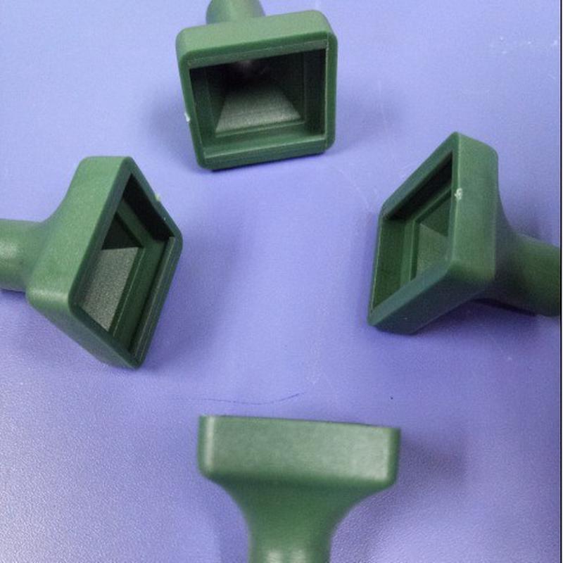 热销东莞模具厂商专业设计制造模具套精密空心连接线塑胶成型模具