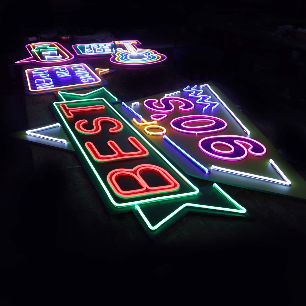 led超亮霓虹灯发光字多色选择柔性酒吧logo户外可用装饰设计