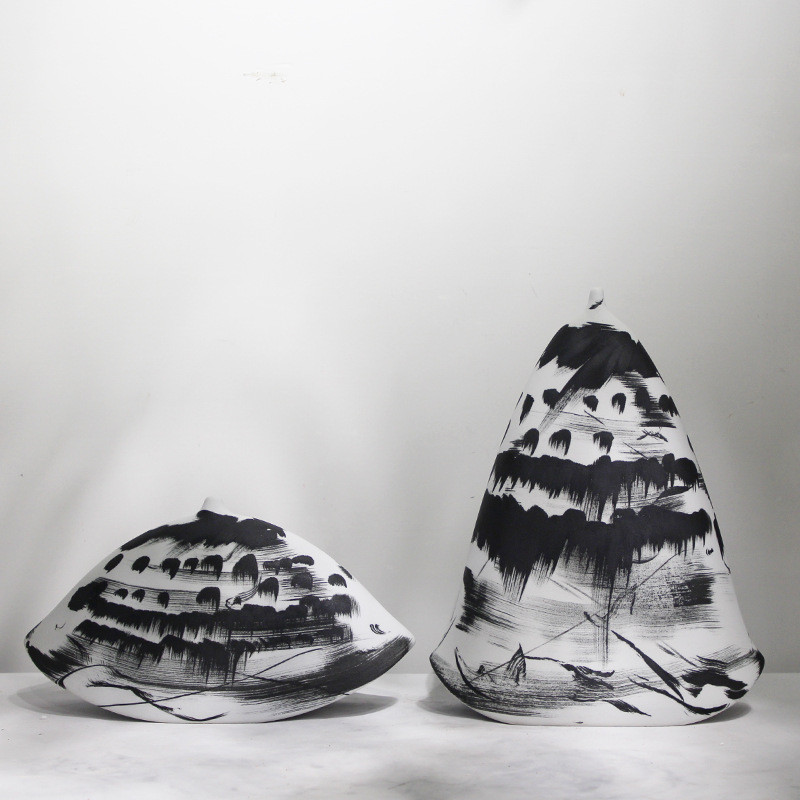 热销新中式创意抽象假山水墨陶瓷摆设书房样板间售楼部酒柜软装摆