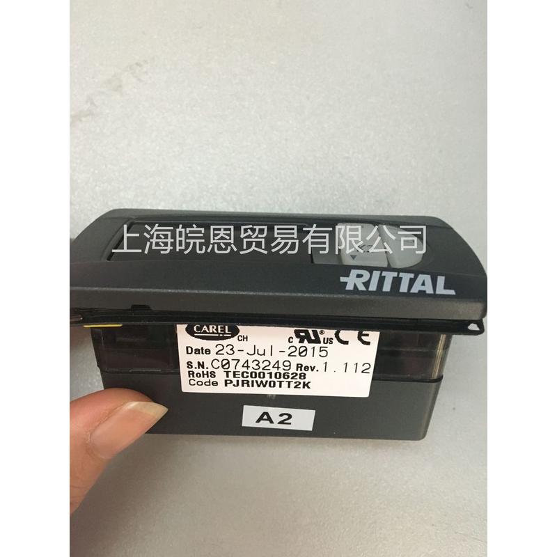 热销现货pjriw0tt1kpjriw0tt2kpjriw0tt3k意大利面板温控器carel