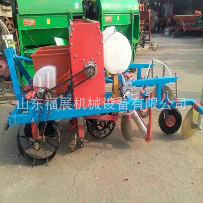 新款单垄花生起垄施肥覆膜打药种植一体机新款两行花生播种机