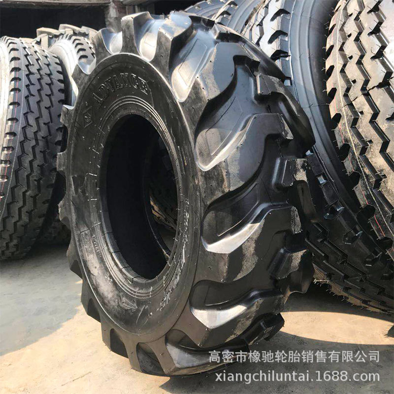 热销两头工程机械轮胎16.9-24/28r-4忙17.5l-2419.5l-24