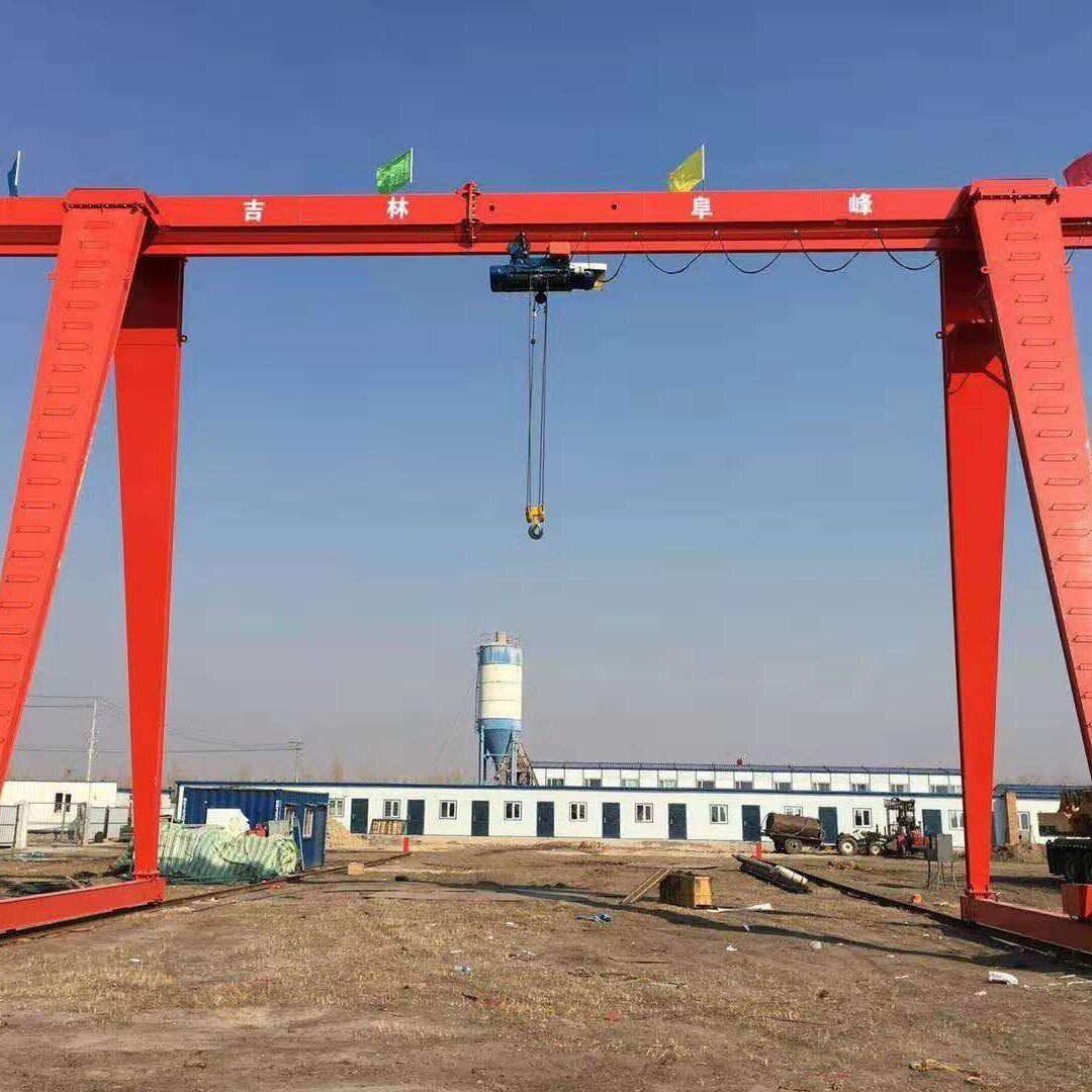 厂家龙门吊5吨龙门吊10吨单梁龙门吊无线遥控全包箱地轨式直供