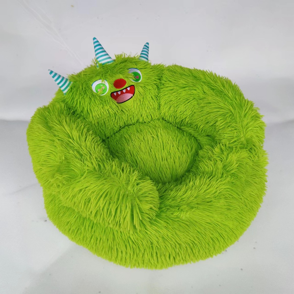 长毛窝卡通怪兽创意个性垫狗窝猫窝四季通用可水洗宠物窝可爱毛绒