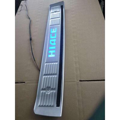 适用于海狮 Hiace200带灯led后踏板后护板带防滑条