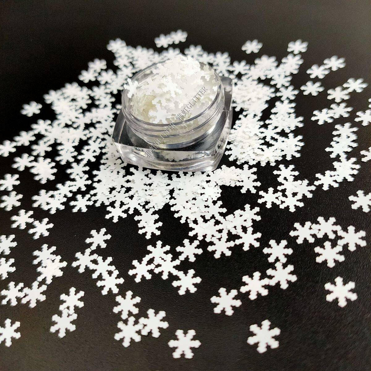 雅虹厂家直销装饰品工艺品闪粉黑白6mm雪花亮片彩色金葱粉