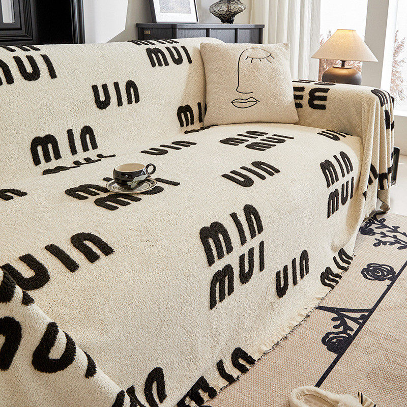 现代简约轻奢高级感沙发巾四季通用风全包沙发盖布防滑耐脏沙发毯