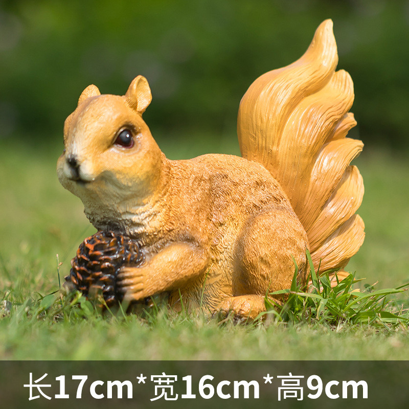 花园草地可爱小松鼠摆件庭院户外园林仿真动物装饰雕塑树脂工艺品