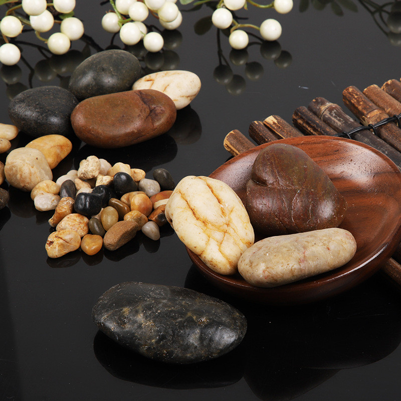 厂家批发鹅卵石观景水池雨花石可观赏性鱼塘垫底变压器石河滩石