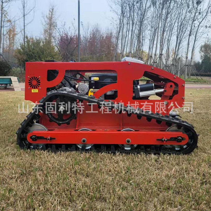 热销农用果园厂家履带式割草机草坪多功能无线遥控碎草机小型除草