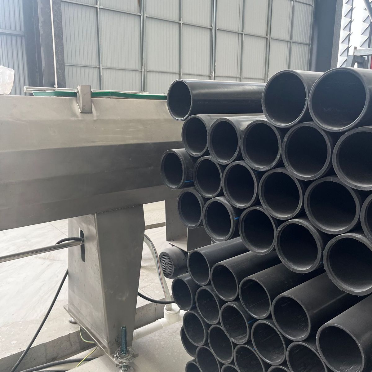 拖拉管dn75hdpe复合管骨架钢丝网消防供水管厂家批发