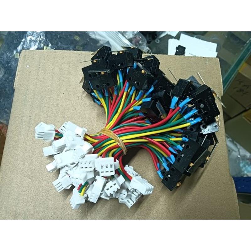 包邮25个热水器燃气灶带线微动开关 2线 3线