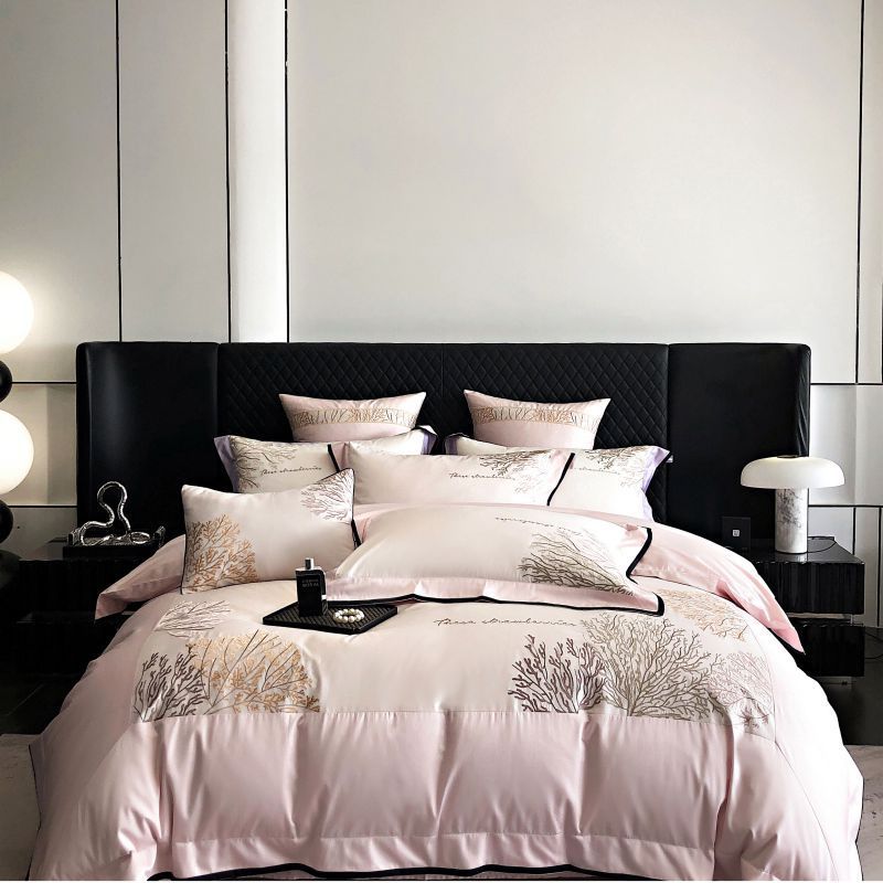 新款2024轻奢风120支长绒棉精致绣花款四件套1.51.8m床单被套床品