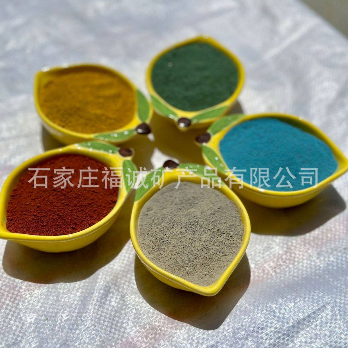 厂家直供金刚砂耐磨地坪材料篮球场停车场车库厂房彩色地坪