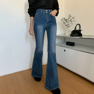 韩国代购蓝色磨白喇叭裤女26秋冬高腰两粒扣紧身显瘦显腿长牛仔裤