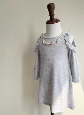 1-8澳女童浅灰色烫金五角星露肩柔软细针织长袖连衣裙