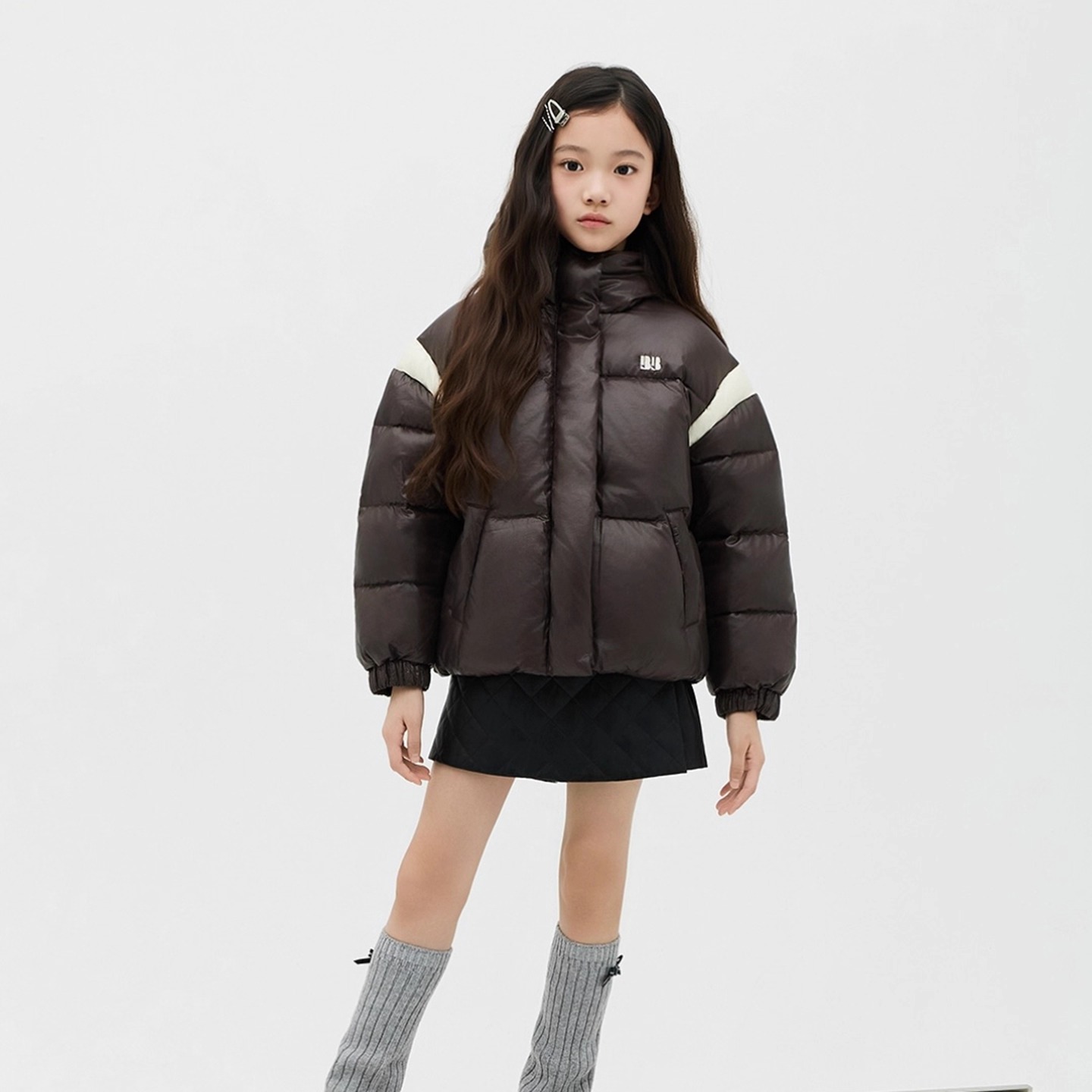 自留120-150韩系女童贝家拼接袖咖色连帽羽绒服保暖外套