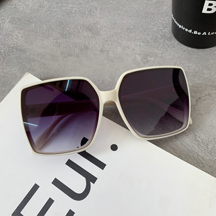 cocoa小苏2025新款大框防晒遮阳墨镜女太阳镜防紫外线白色眼镜