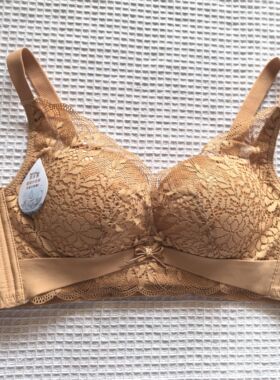 玻尿酸环保棉34/75B拆牌内衣38/85B杯柔软中厚杯无钢圈文胸蕾丝