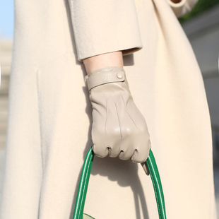 小山羊皮真皮手套女士薄款触屏机车丝里短款开车单皮驾驶冬季青年