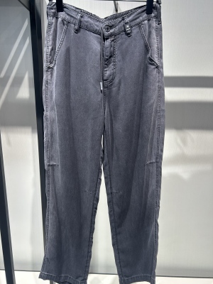 B1HAF3134 太平鸟男装2025秋季新款时尚宽松直筒百搭休闲牛仔裤潮