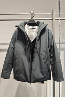 时尚 B1ACE4537 新款 2024冬季 休闲连帽冲锋衣羽绒服保暖 太平鸟男装