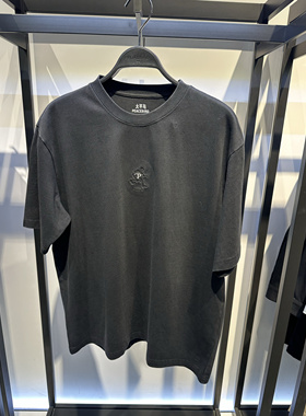 B2CNF2177 太平鸟男装夏季新款黑色宽松简约落肩圆领时尚短袖T恤