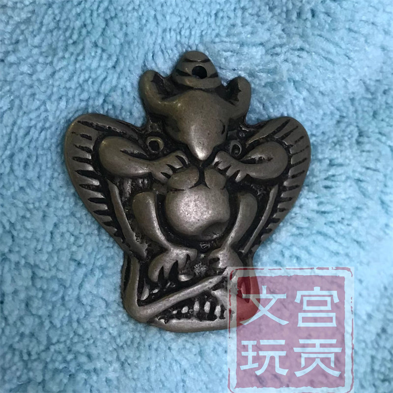 宫贡复刻藏传铁托大鹏鸟吊坠随身图片