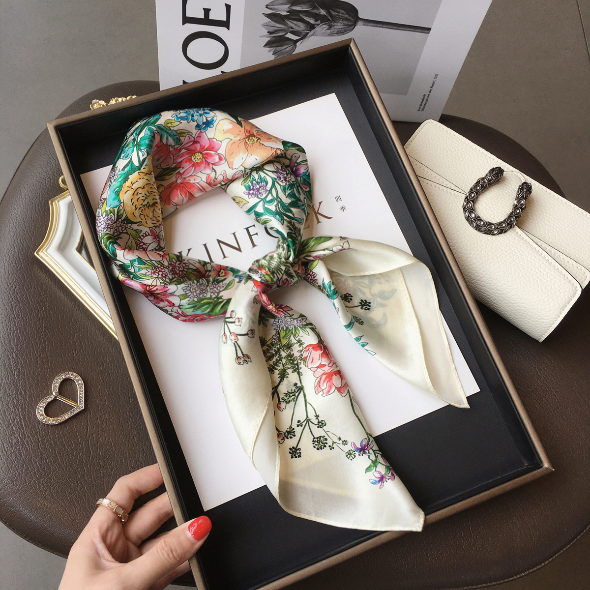 100%桑蚕丝丝巾花海梦境春秋季