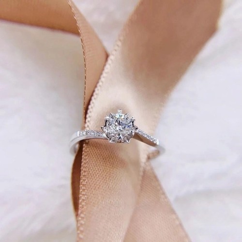 其他女银时尚新款戒指莫桑石钻戒