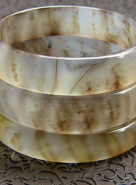 天然巴西玛瑙手镯水润玉髓