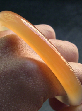 天然巴西玛瑙手镯/复古圆条/香橙色玉髓/水润通透1956