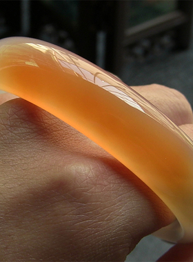 天然巴西玛瑙手镯香橙色玉髓