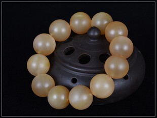 天然羊角手串佛珠手链男女西藏饰品民族风带血丝冰种黄料文玩男款