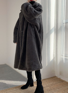 大荣小铺2024M家Teddy深灰色泰迪熊大衣泰迪绒外套中长款茧型女冬