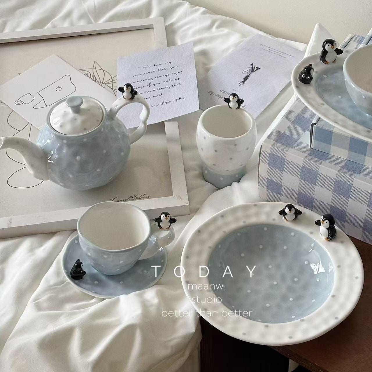 小企鹅淡蓝色陶瓷餐具