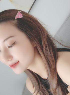 P家高级倒三角发夹三角标简约优雅字母发卡发饰刘海后脑勺边夹女