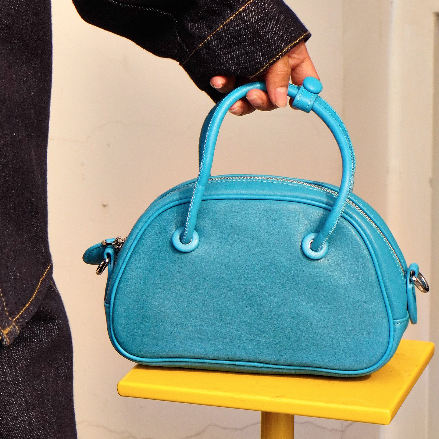 藤也家2026新款红色保龄球包女真皮手提单肩斜挎包大容量法棍包,箱包皮具/热销女包/男包,通用款女包,淘宝优惠券,粉丝福利购,淘宝优惠卷