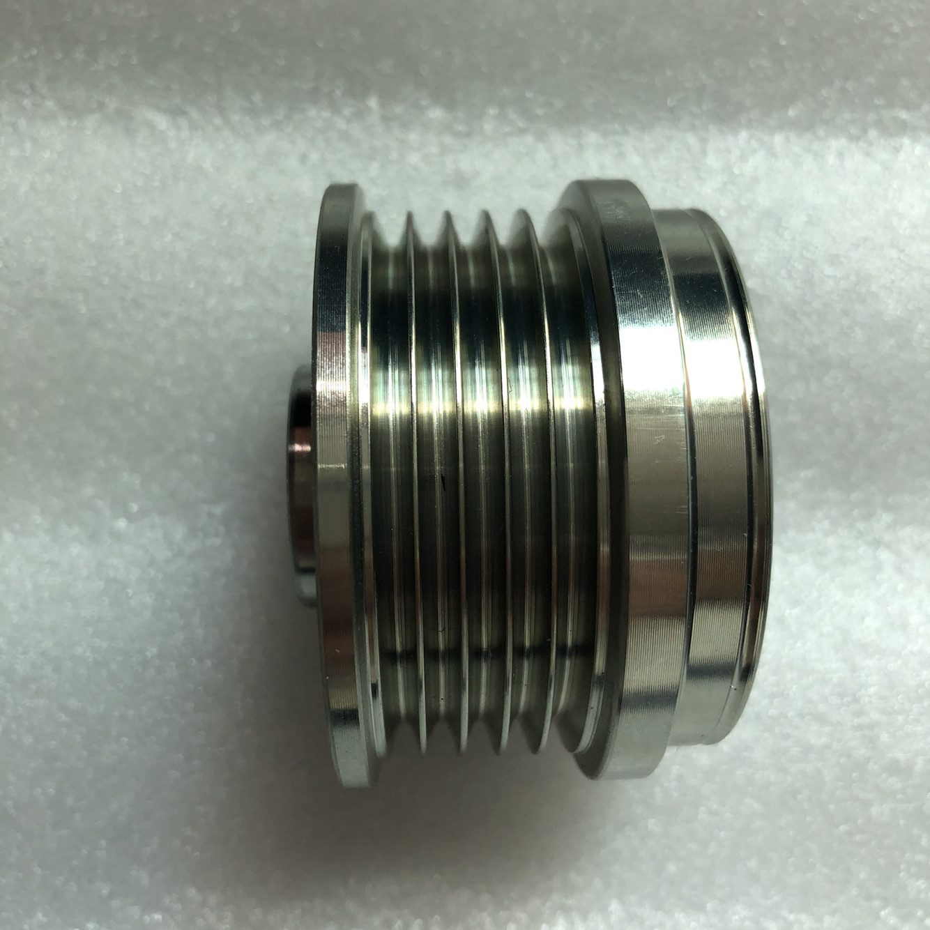 别克昂科拉雪佛兰科鲁兹北汽绅宝D50X655威旺S50发电机单向皮带轮