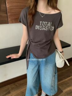 Fu FreeUSC3103夏新款女一字领斜肩字母美式休闲宽松慵懒风T恤女