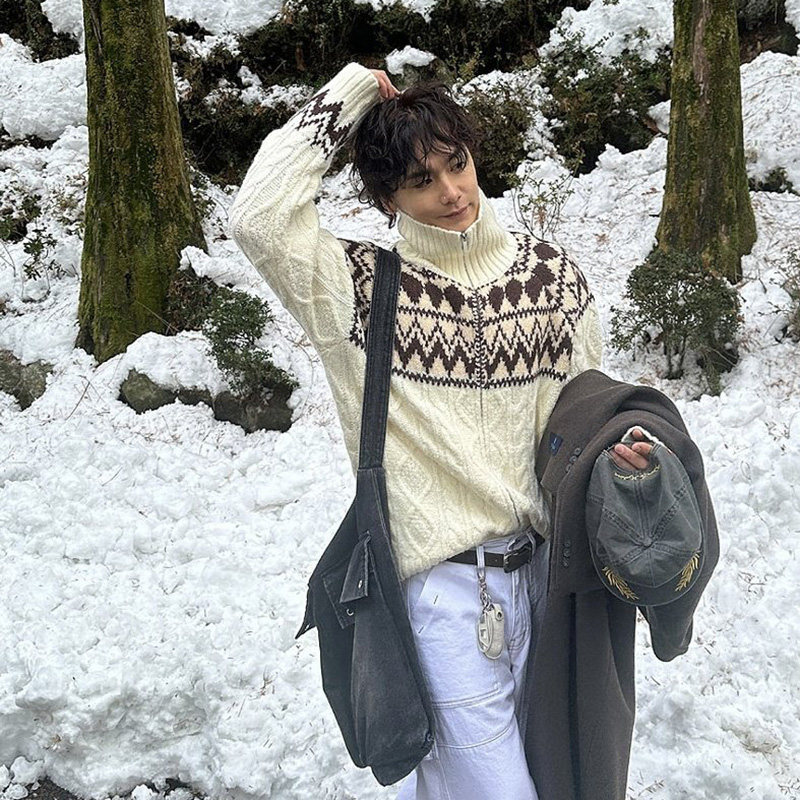 ANAN韩国东大门代购宽松拉链拼色麻花纹开衫休闲时尚长袖针织衫男