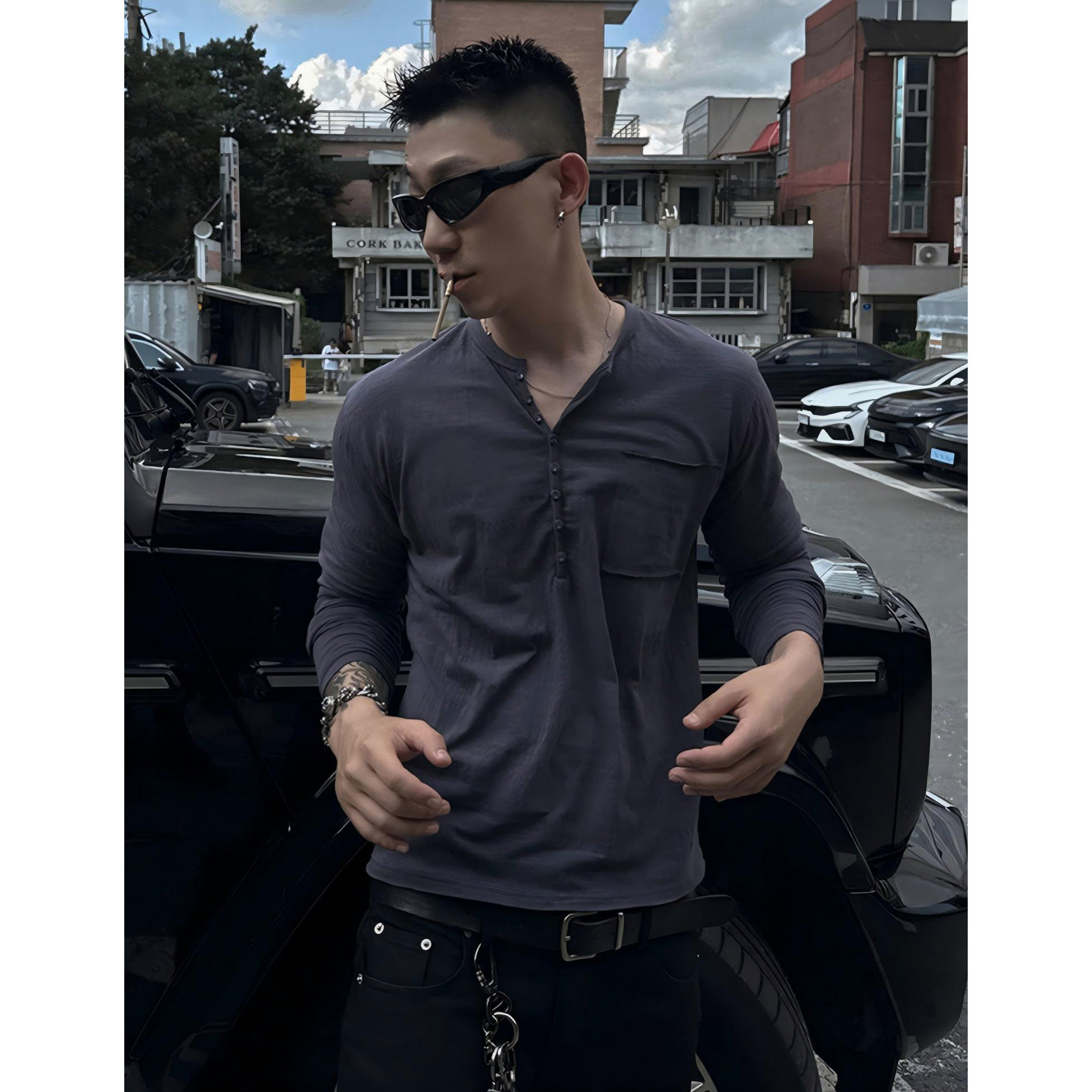 韩国东大门代购半开排扣亨利领竹节卷边单口袋休闲长袖T恤衫男