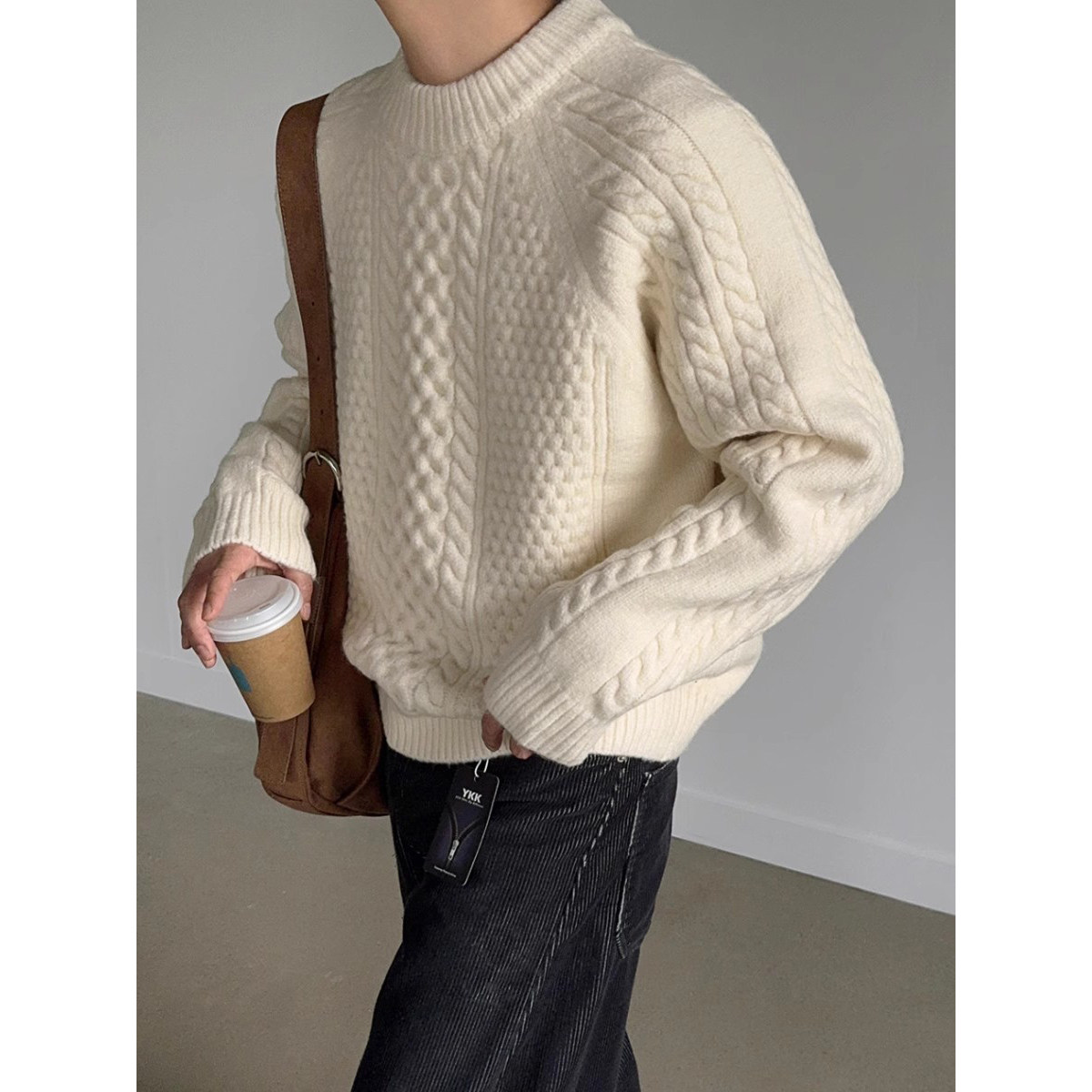 韩国东大门代购LOGAN秋冬高档重工立体麻花纹插肩针织衫男毛衣