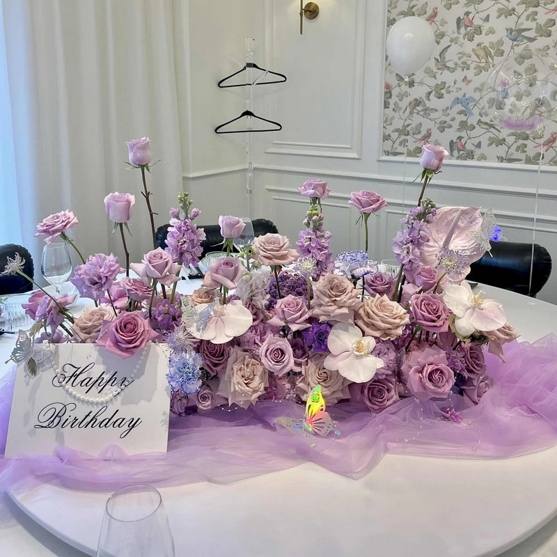 轻奢高级感生日派对场景布置餐厅网纱布装饰桌布桌旗婚庆氛围感